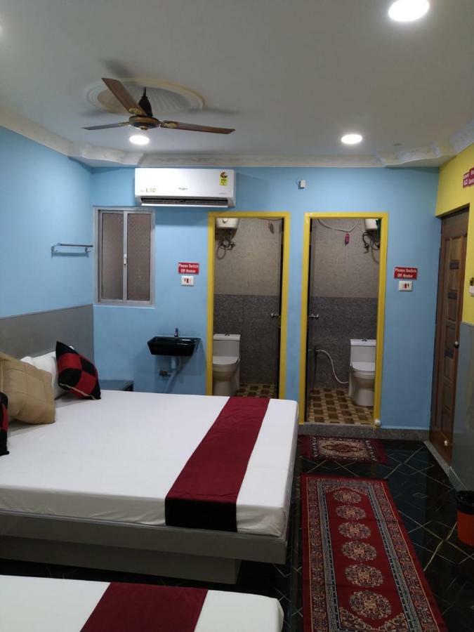 Gayathri Stay Kancheepuram Exteriör bild